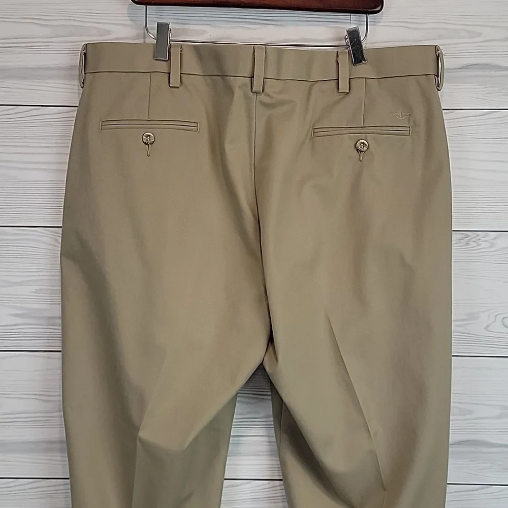 Dockers D3 classic fit tan chinos straight leg flat panel front Men's Size 40X29